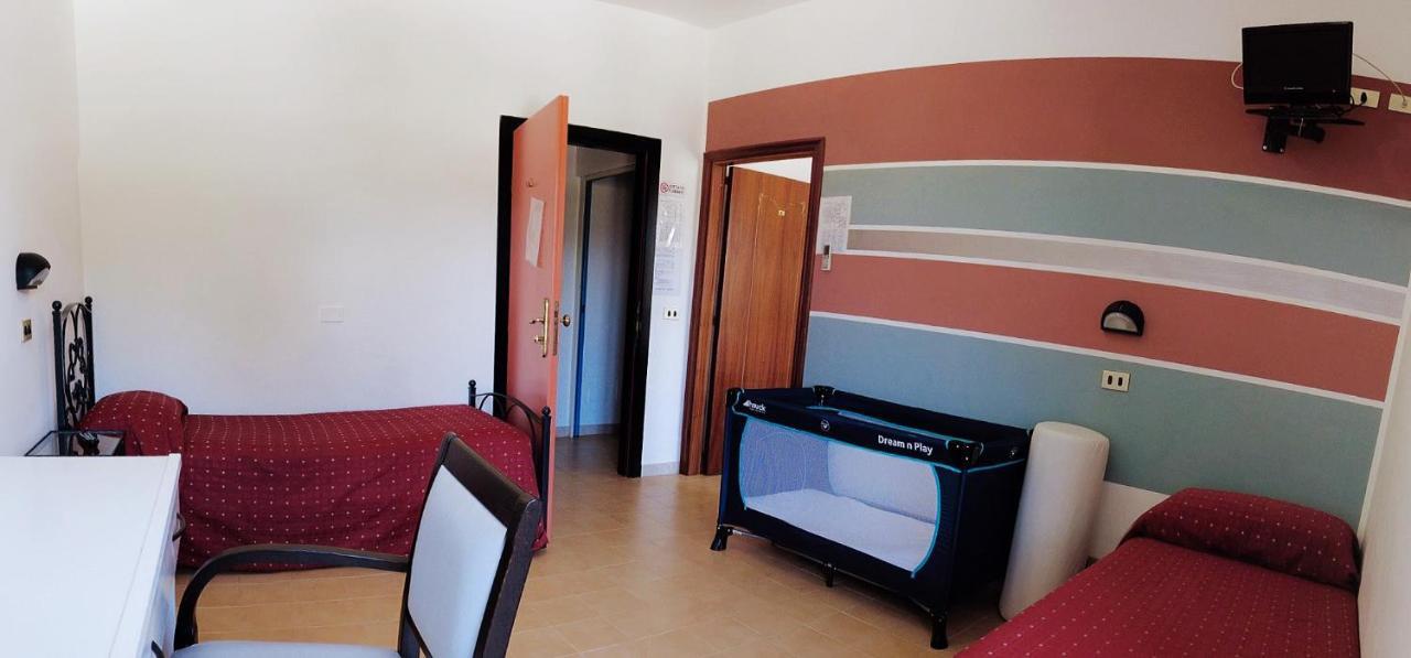 Ristorante Albergo Gerardo Di Masi Caposele ภายนอก รูปภาพ