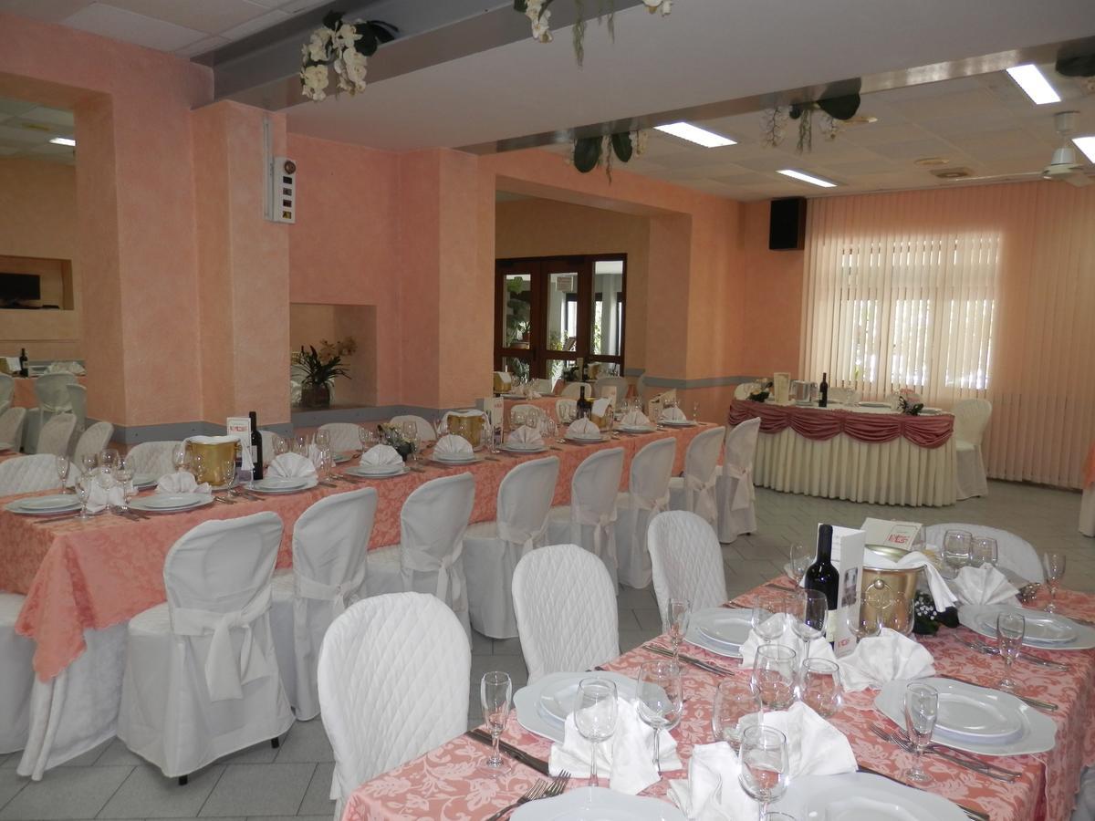 Ristorante Albergo Gerardo Di Masi Caposele ภายนอก รูปภาพ